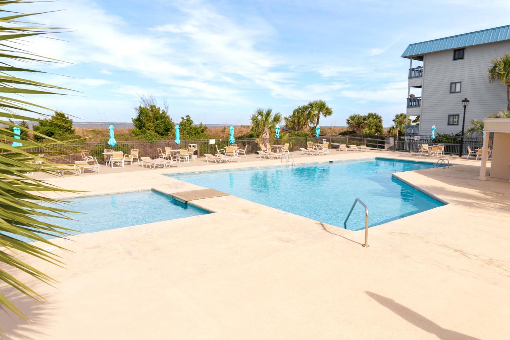 Beach-Pool-Private Balcony Tybee Island Exterior photo