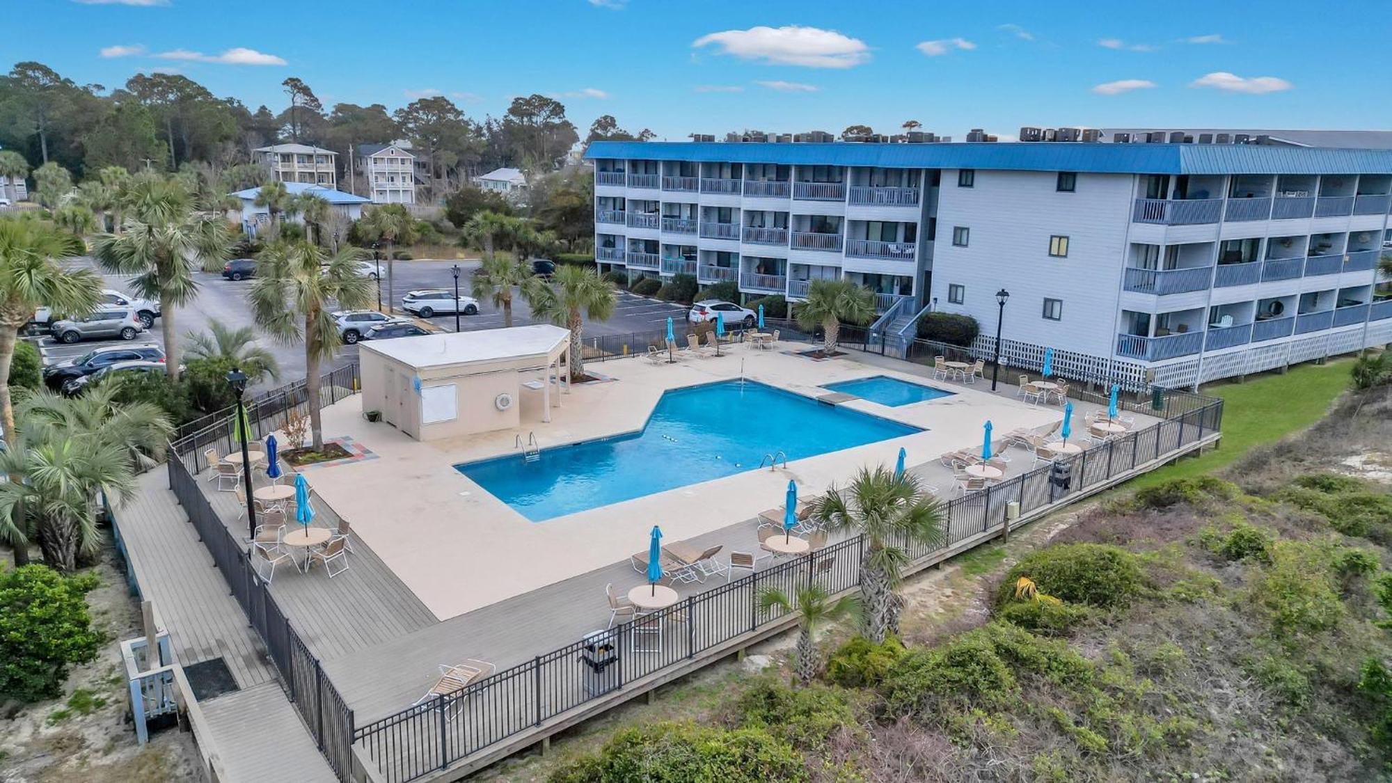Beach-Pool-Private Balcony Tybee Island Exterior photo